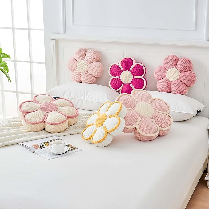 Flower Pillow, Soft Flower Decorative Throw Pillow, Cute Daisy Flower Shaped Seating Floor Cushion Room Décor Plush Pillows for Sofa Couch Bed (17.7 Inch, Pink)