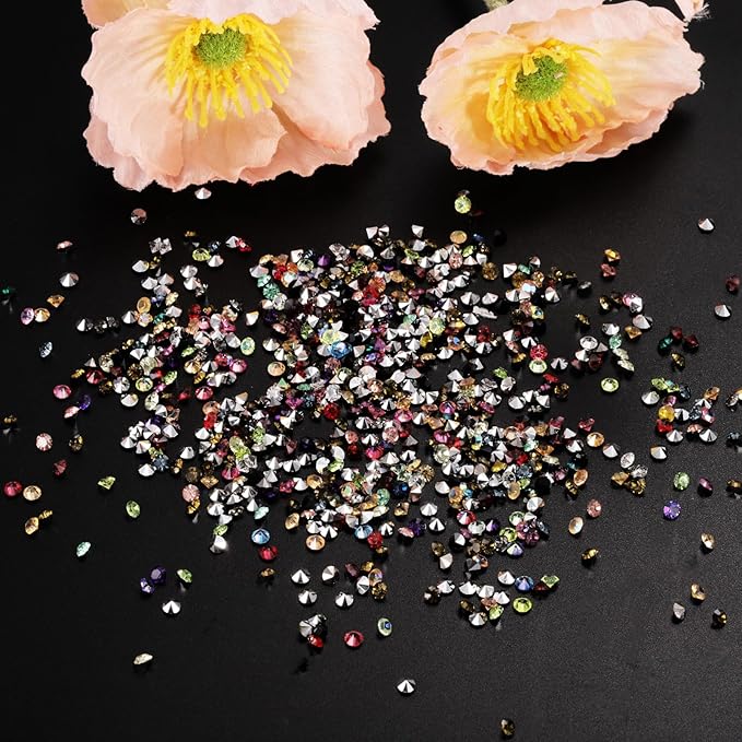 PATIKIL 14000Pcs Wedding Table Scatter Confetti Crystals 3mm Acrylic Diamonds Vase Fillers Gems for Table Centerpiece Decorations Bridal Shower Party, Gray AB