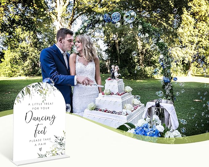 Greenery Dancing Feet Sign, 6 x 8 Inch White Arch Acrylic Wedding Sign with Holder, Wedding Sign for Ceremony and Reception, Wedding Decoration, Wedding Supplies - LY24